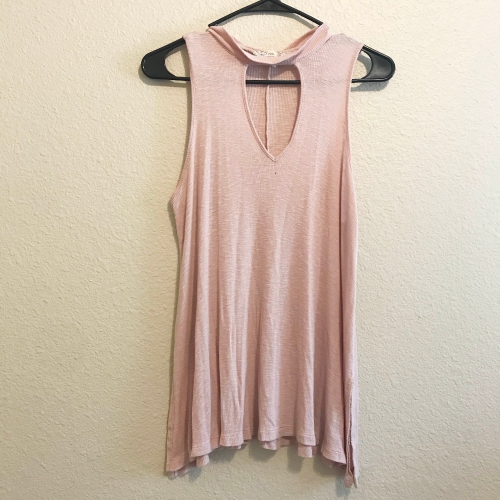 Pink Republic V Neck Choker Cutout Top (M)